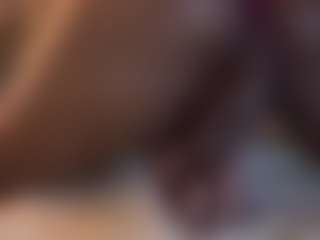10Natural's Live Sex Cam Show