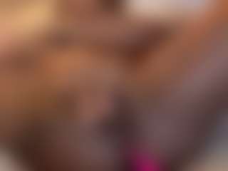 10Natural's Live Sex Cam Show