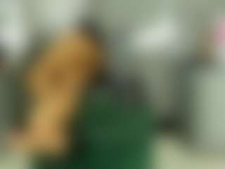Dulce MILF webcam performer live streaming