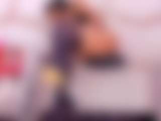 Live cam show with Dulce - Middle Aged on Camsoda