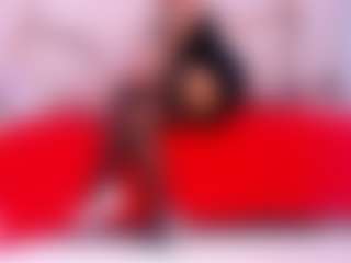 Live cam show with Dulce - Interactivetoy on Camsoda