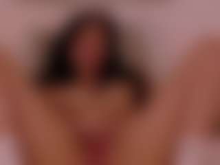 Live cam show with AnabelWolf - Body Massage on Camsoda