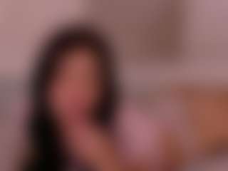 Live cam show with AnabelWolf - Body Massage on Camsoda