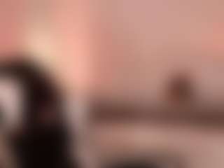 Live cam show with AnabelWolf - Body Massage on Mixed Magazine Live