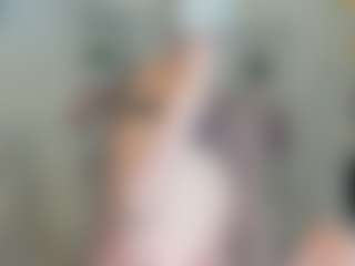 Live cam show with AnnisFrankson - Genital Piercings on Fling VIP Chat