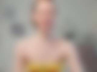 Live cam show with AnnisFrankson - Gray Eyes on SinfulBabes