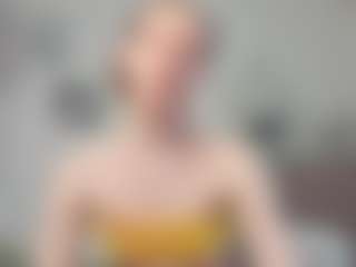 Live cam show with AnnisFrankson - Mistress on Hubzter Live