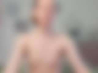 Live cam show with AnnisFrankson - Gape on liverealitysex.com