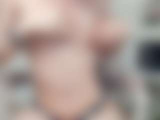 AnnisFrankson's Live Sex Cam Show