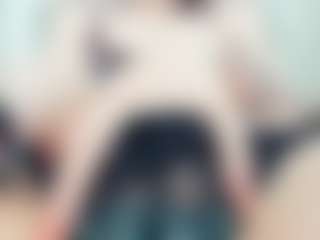 Live cam show with AnnisFrankson - Italian on StripNow | sweden