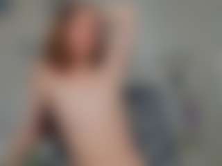 Live cam show with AnnisFrankson - Red Hair Teen (18+) on Camsoda