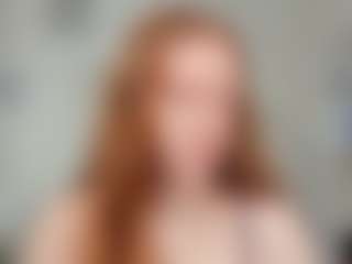 Live cam show with AnnisFrankson - Green Eyes on Milfs Live