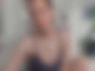 Live cam show with AnnisFrankson - Gape on Dolls Live