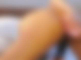 Live cam show with Liu - Gray Eyes on TastyBlacksLive