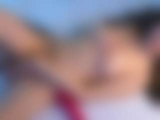 Live cam show with Liu - Grey Eyes on Fling VIP Chat