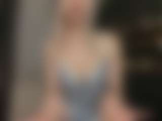 Live cam show with Esme Christley - Blue Eyes on hrnylive.com