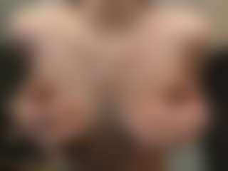 Live cam show with Esme Christley - Blue Eyes on Nude Live Now