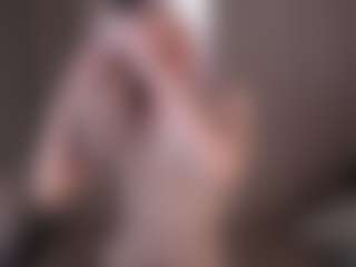 Live cam show with Esme Christley - Thin on fapnchat