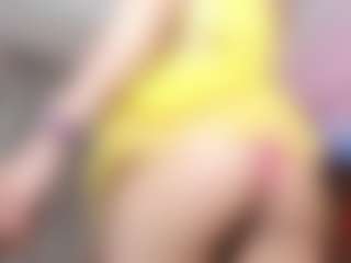 gisell-twing's Live Sex Cam Show