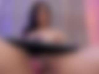 gisell-twing's Live Sex Cam Show