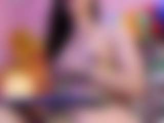 gisell-twing's Live Sex Cam Show