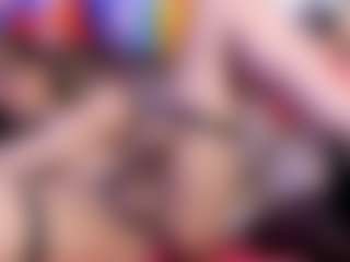 gisell-twing's Live Sex Cam Show