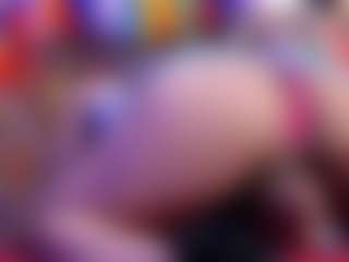 gisell-twing's Live Sex Cam Show