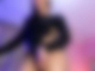 gisell-twing's Live Sex Cam Show