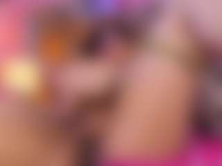 gisell-twing's Live Sex Cam Show
