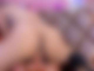 gisell-twing's Live Sex Cam Show