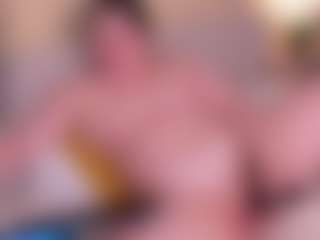 Live cam show with Lisa-Payne - Young Adult on CamSodaAdn