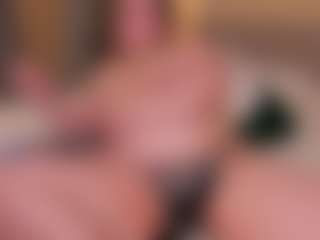 Live cam show with Lisa-Payne - Legs on instabang