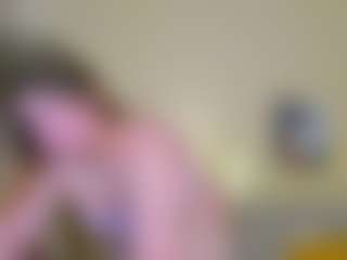 Live cam show with Lisa-Payne - Spanks on livesuperchat.net