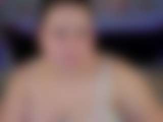 Live cam show with Lisa-Payne - Thong on nudelive.tv