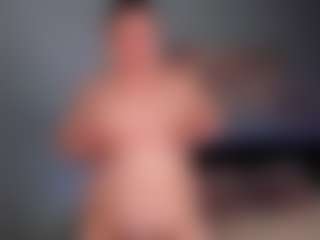 Live cam show with Lisa-Payne - Thong on liverealitysex.com