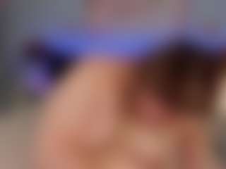 Live cam show with Lisa-Payne - Spanks on EXY