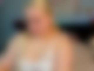 Live cam show with Lisa-Payne - Facial on fapnchat