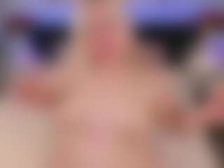Live cam show with Lisa-Payne - Brown Hair on CamSextacy
