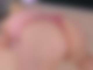Live cam show with Lisa-Payne - Legs on SpankPalCams
