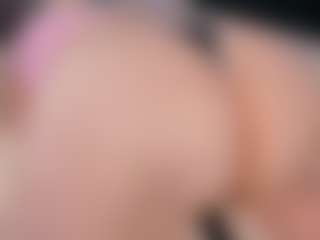 Live cam show with Lisa-Payne - Moaning on Camiplay Live