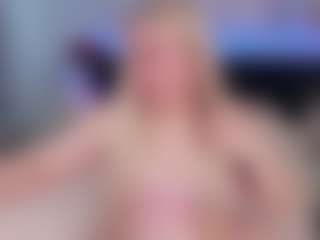 Live cam show with Lisa-Payne - Middle Aged on CamwithHer