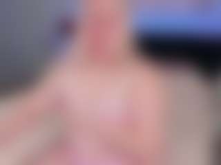 Live cam show with Lisa-Payne - Body on Mixed Magazine Live