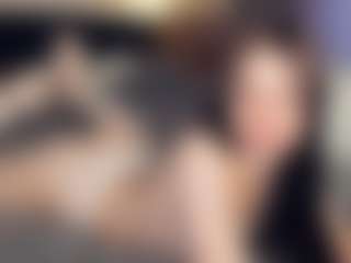Live cam show with LizbethDenmark - Brown Hair on studioflirtlive.com