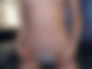 Live cam show with LizbethDenmark - Moaning on Camsoda