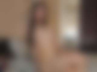 Live cam show with LizbethDenmark - Moaning on SquirtSoMuch