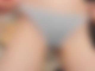 Live cam show with LizbethDenmark - Moaning on SinfulBabes
