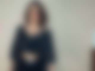 Live cam show with LynnaDollins - Thick on Mixed Magazine Live