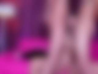 medolyとのライブチャットショー - CamsodaのStrip