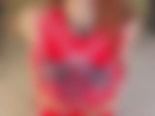 Live cam show with Molly - Brown Hair on Stripli.com