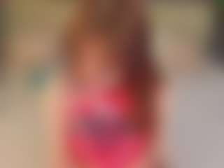 Live cam show with Molly - Striptease on Stripli.com